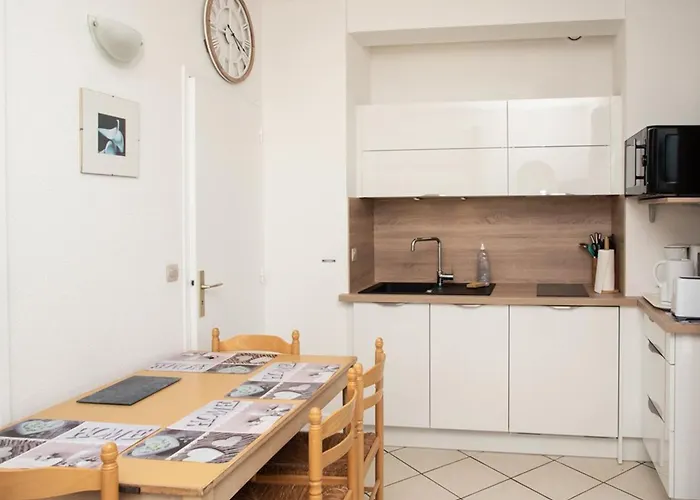 4 Pers, Acces Plage, Clim, Parking - Fr-1-803-71 Апартаменты